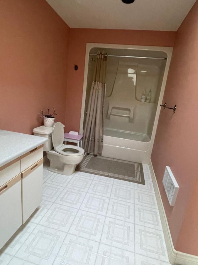 Panoramic Ocean View Apartment Nanaimo Ngoại thất bức ảnh